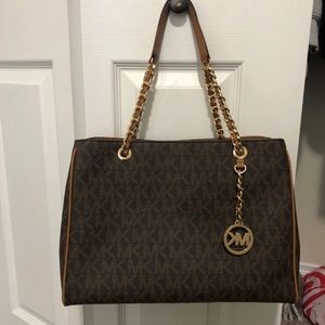 MK Purse